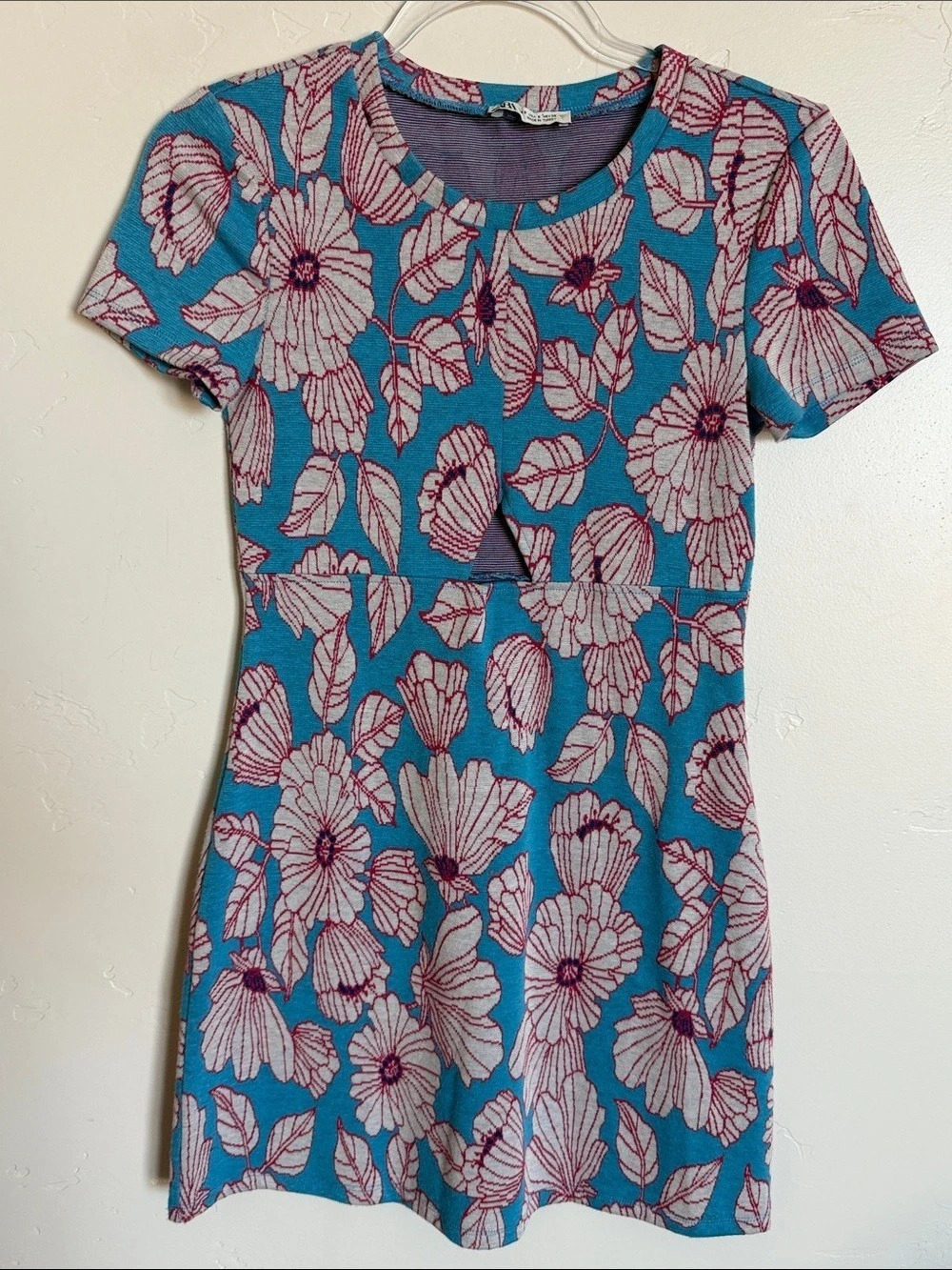 Zara Floral Mini Dress in Blue & Pink Size Small